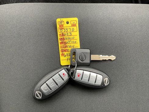 Used 2023 Nissan Frontier PRO-4X w/ Pro Convenience Package image 22