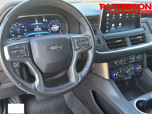 Used 2022 Chevrolet Tahoe Z71 w/ Luxury Package AWD/4WD image 20