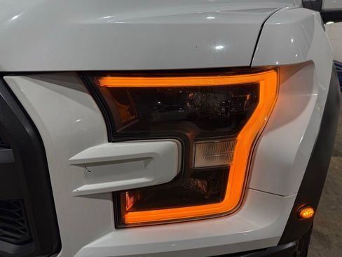 Used 2018 Ford F150 Raptor w/ Equipment Group 802A Luxury image 10