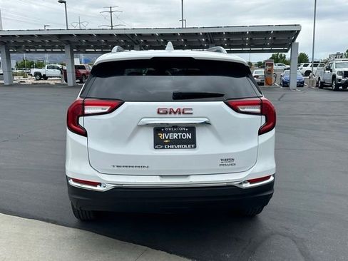 Certified 2024 GMC Terrain SLT AWD/4WD image 24