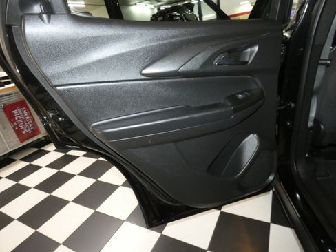 Used 2023 Chevrolet TrailBlazer LT image 24