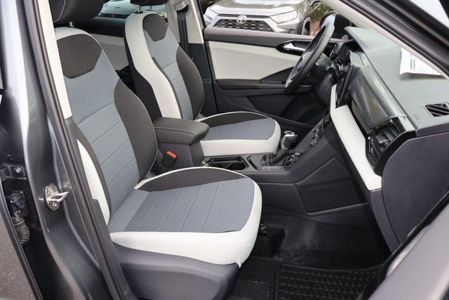 Certified 2025 Volkswagen Taos S FWD image 16