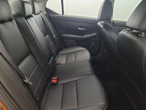 Used 2021 Nissan Sentra SR w/ SR Premium Package FWD image 19