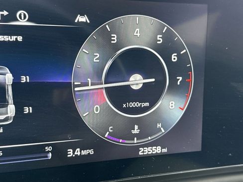 Used 2024 Kia Carnival SX image 17