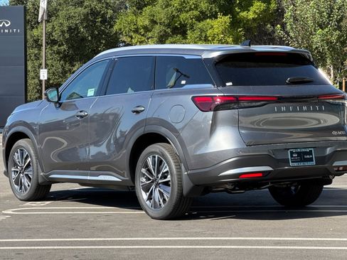 New 2026 INFINITI QX60 Luxe w/ Cargo Package image 3
