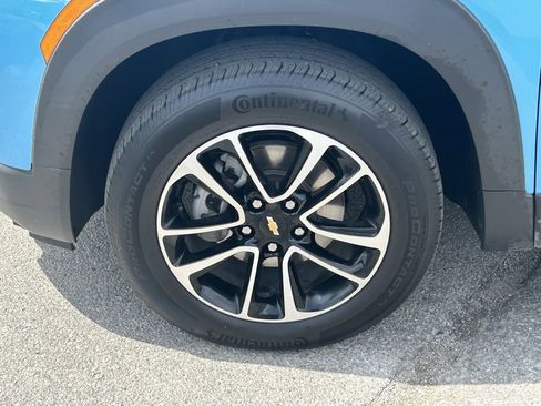 Used 2025 Chevrolet TrailBlazer LT image 12