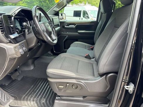 Used 2022 Chevrolet Silverado 1500 RST w/ Z71 Off-Road Package image 9