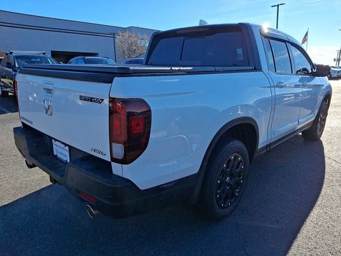 Used 2021 Honda Ridgeline Black Edition image 4