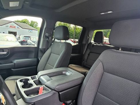 Used 2023 Chevrolet Silverado 1500 Custom AWD/4WD image 16