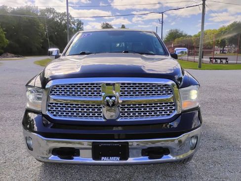 Used 2015 RAM 1500 Laramie w/ Convenience Group image 14