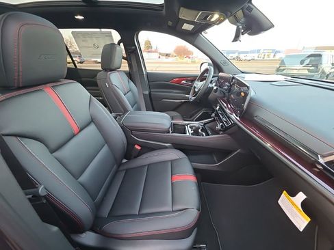 New 2026 Chevrolet Traverse RS image 19