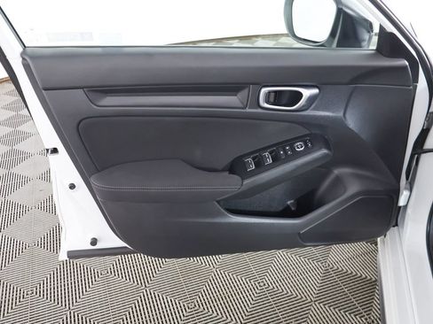 Used 2024 Honda Civic Sport image 19