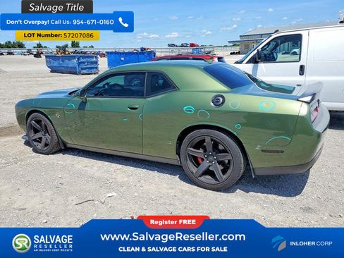 Used 2021 Dodge Challenger SRT Hellcat w/ Plus Package RWD image 3