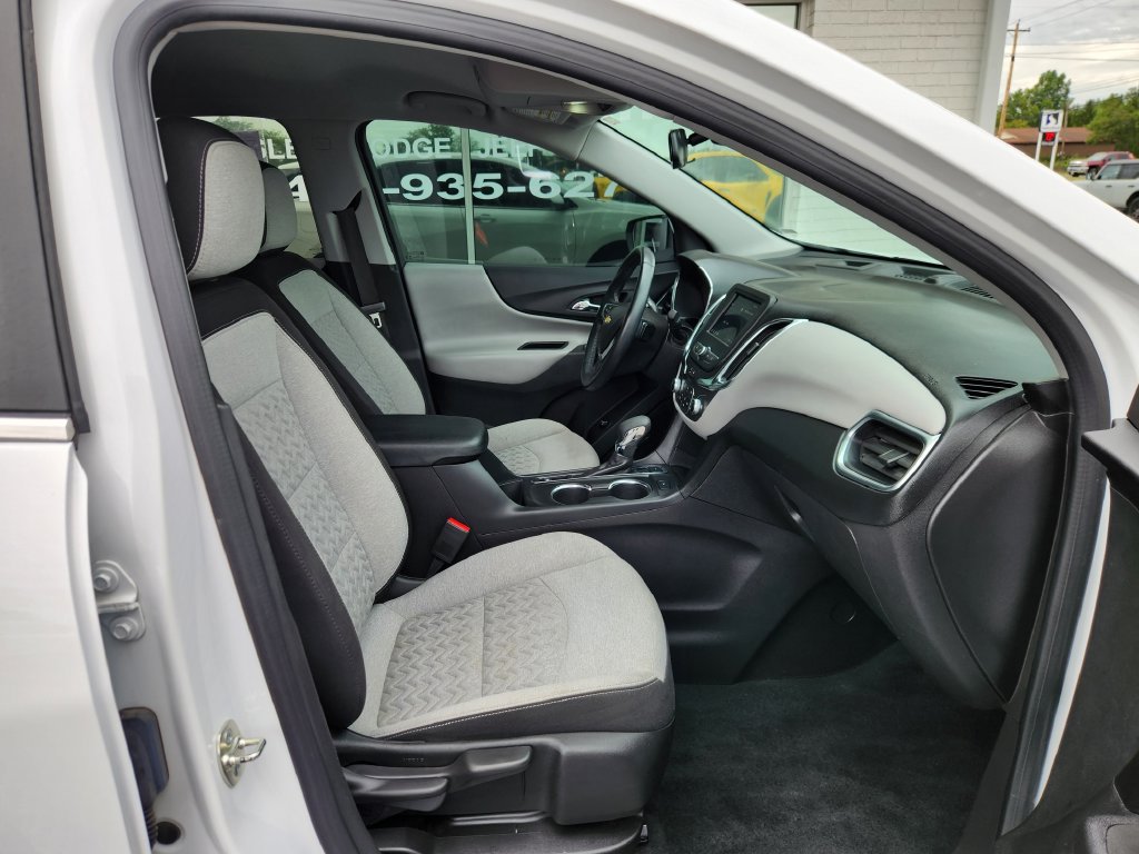 Used 2024 Chevrolet Equinox LT AWD/4WD image 11