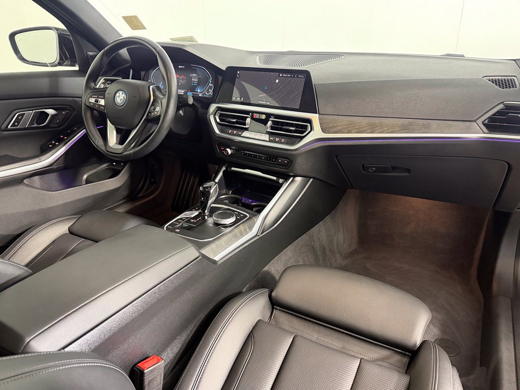 Used 2022 BMW 330e w/ Driving Assistance Package RWD image 19