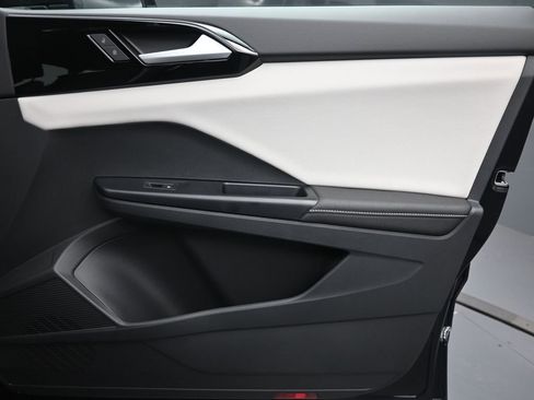 New 2026 Volkswagen Taos S FWD image 26