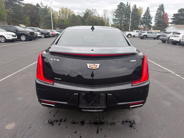 Used 2018 Cadillac XTS Luxury w/ Driver Awareness Package AWD/4WD image 8