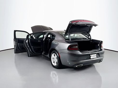 Used 2022 Dodge Charger SXT w/ Leather Interior Group RWD image 21