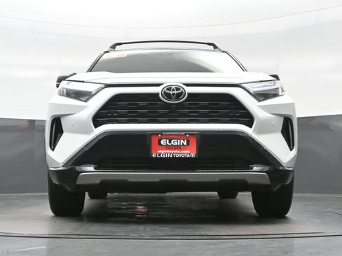 Used 2025 Toyota RAV4 XSE w/ Advanced Technology Package AWD/4WD image 28