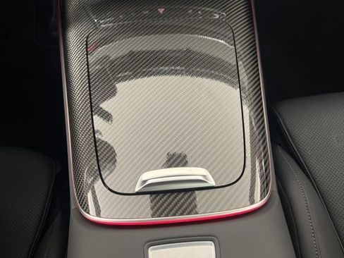 Used 2025 Mercedes-Benz E 53 AMG e 4MATIC Sedan image 25