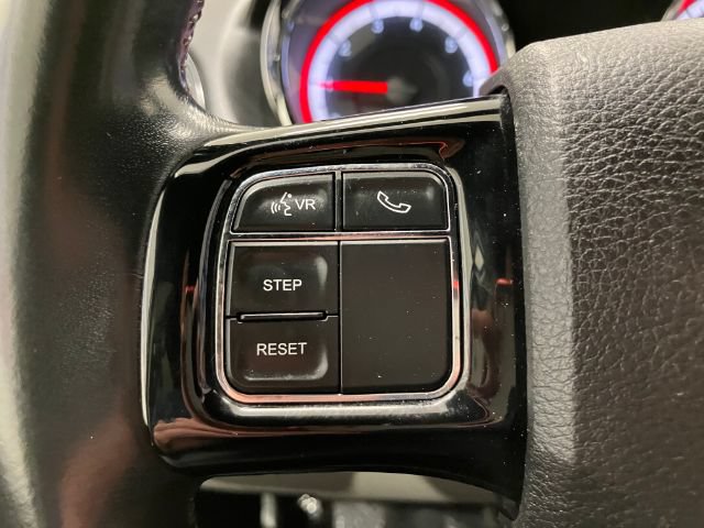 Used 2018 Dodge Grand Caravan SXT FWD image 36