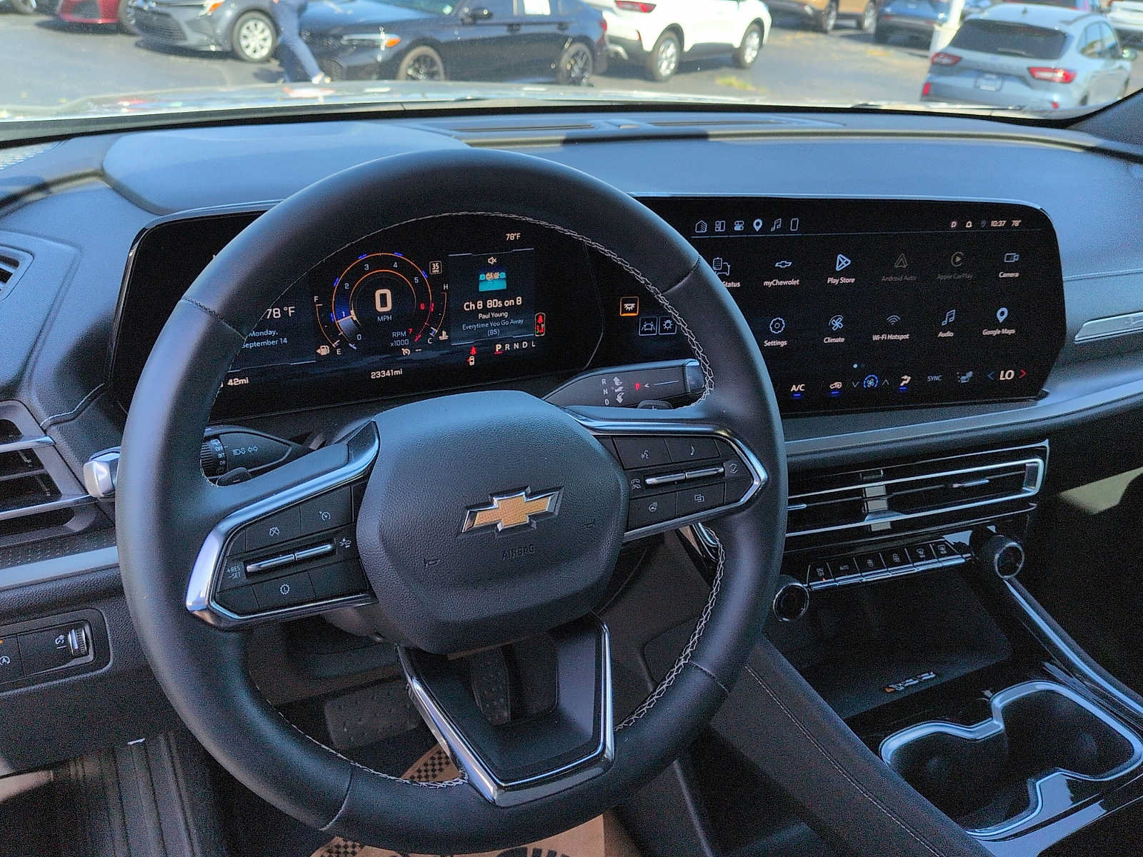 Used 2026 Chevrolet Traverse LT w/ Driver Confidence Package FWD image 12