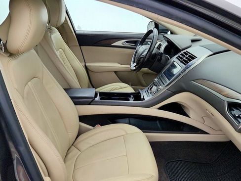 Used 2017 Lincoln MKZ Reserve FWD image 25