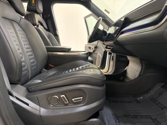 Used 2023 Rivian R1S Adventure Quad AWD/4WD image 26