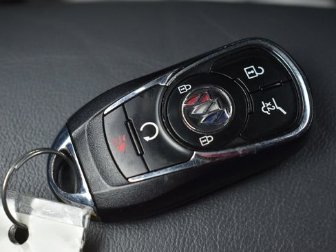 Used 2023 Buick Enclave Essence w/ LPO, Touring Package FWD image 34