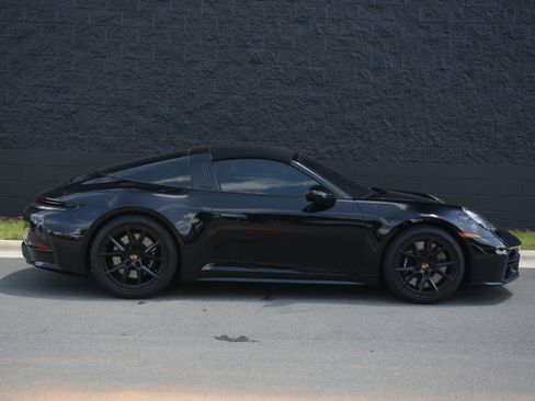 Certified 2026 Porsche 911 Targa 4S AWD/4WD image 8