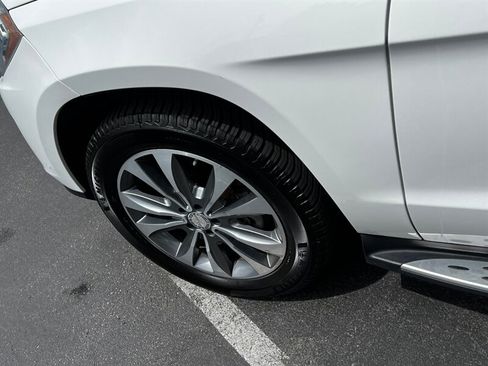 Used 2015 Mercedes-Benz GL 450 4MATIC image 15