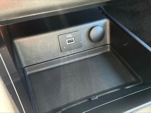 Used 2018 Ford Fusion S image 33