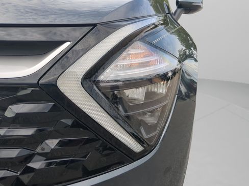 Certified 2023 Kia Sportage EX AWD/4WD image 24