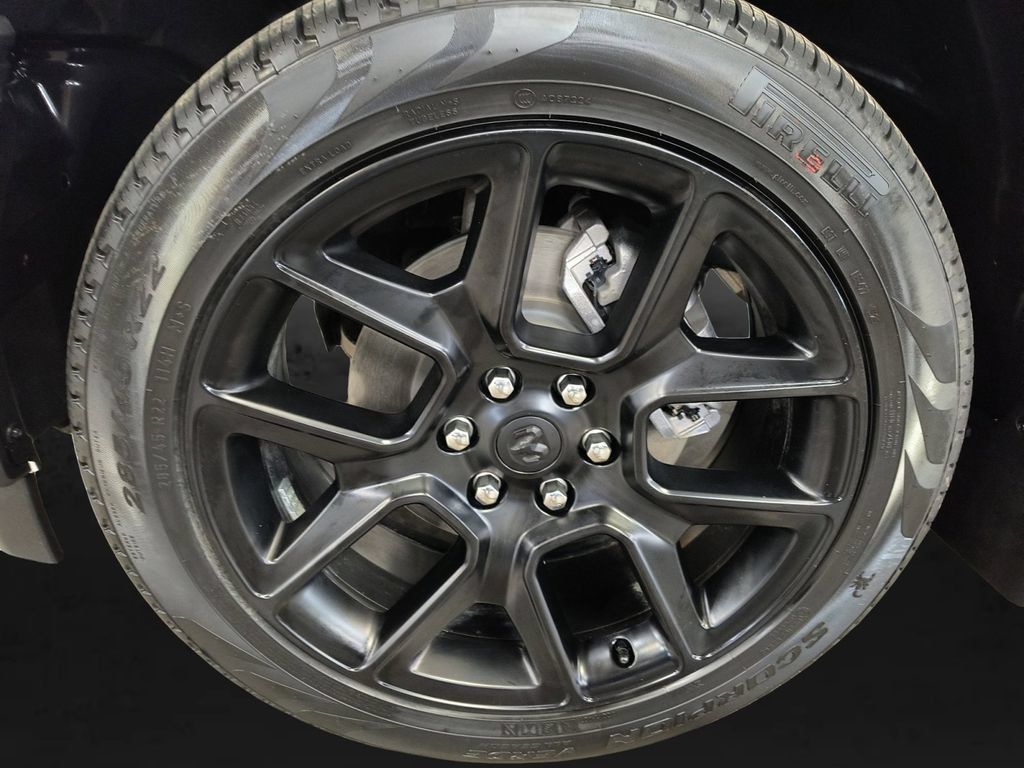 Used 2026 RAM 1500 Laramie w/ Night Edition AWD/4WD image 9