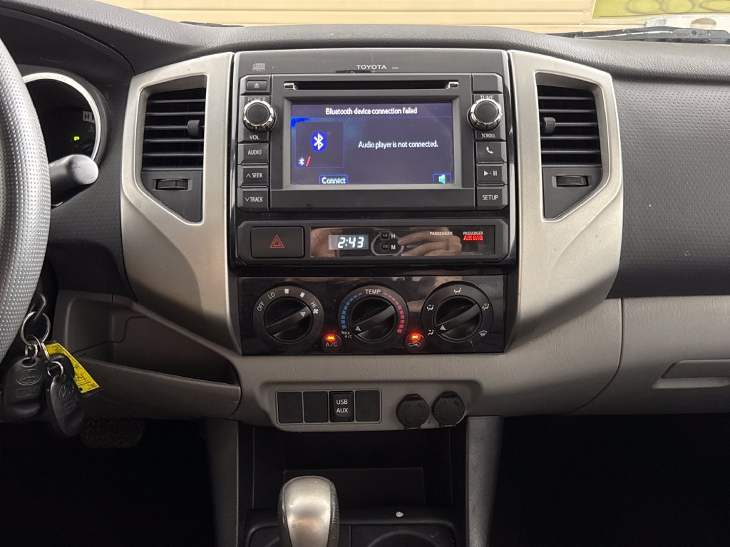 Used 2013 Toyota Tacoma PreRunner w/ SR5 Pkg RWD image 16