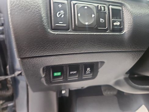 Used 2013 Nissan Sentra FE+ SV image 24