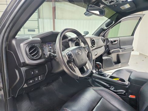 Used 2021 Toyota Tacoma TRD Pro image 18