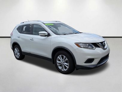 Used 2016 Nissan Rogue SV