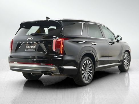 Used 2024 Hyundai Palisade Calligraphy AWD/4WD image 5