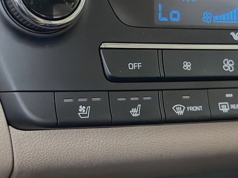 Used 2016 Hyundai Tucson Limited w/ Option Group 03 FWD image 26