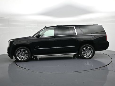 Used 2016 GMC Yukon XL Denali w/ Open Road Package AWD/4WD image 9