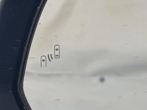 Used 2025 Toyota Tacoma SR5 image 45