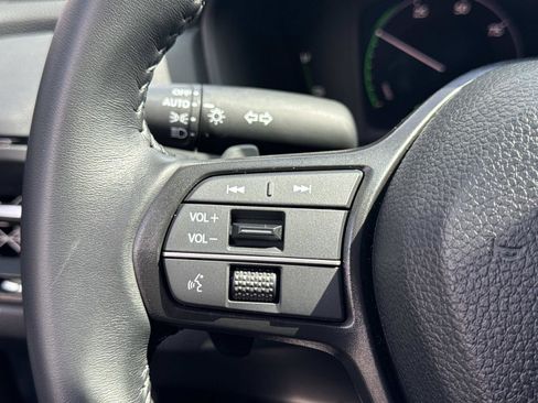Used 2025 Honda Accord Sport image 17