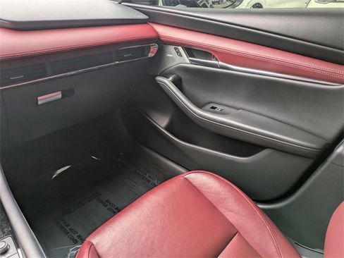 Used 2023 MAZDA MAZDA3 Hatchback w/ Appearance Package image 14