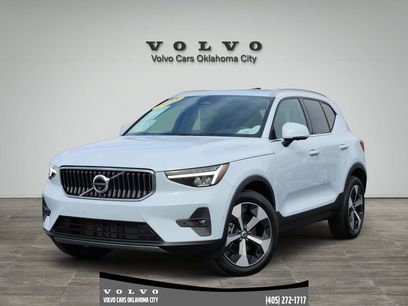 Certified 2025 Volvo XC40 B5 Plus