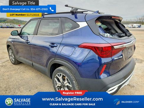 Used 2022 Kia Seltos EX AWD/4WD image 3