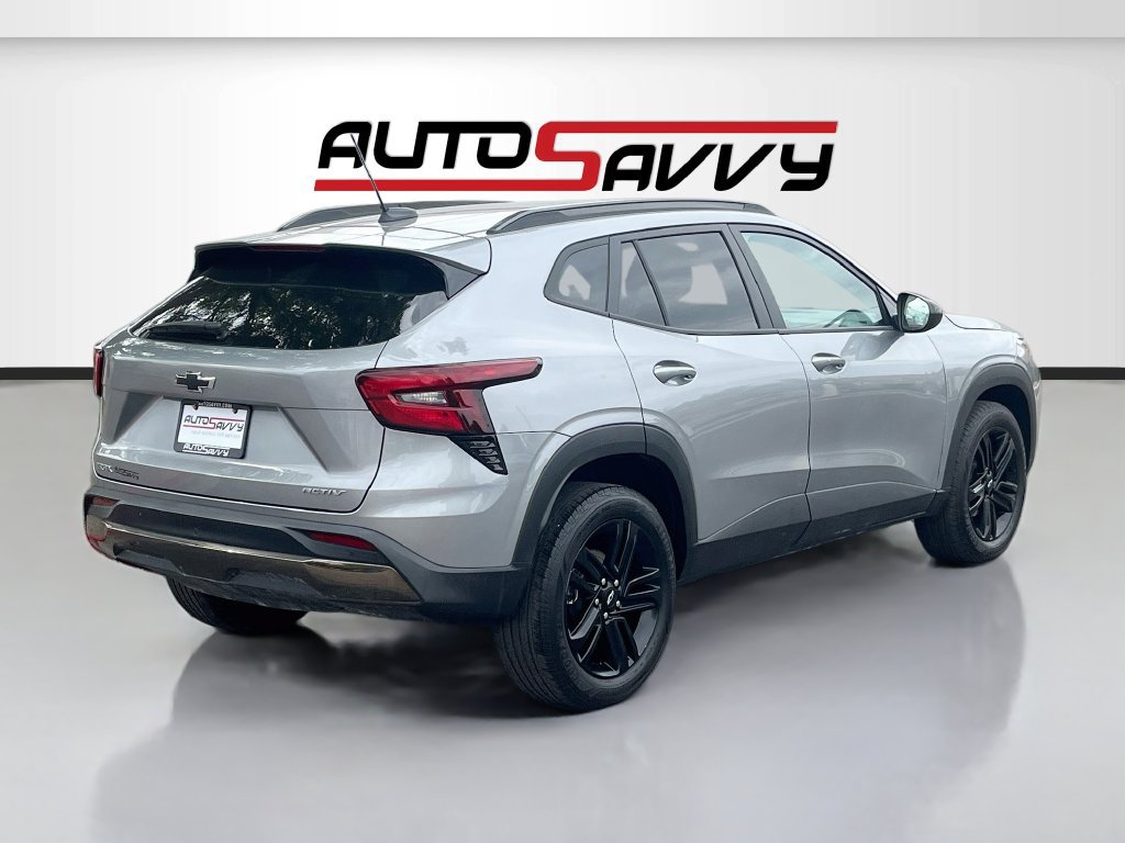 Used 2025 Chevrolet Trax ACTIV w/ Driver Confidence Package FWD image 7