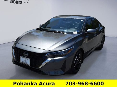 Used 2025 Nissan Sentra SV w/ Trunk Package FWD image 3