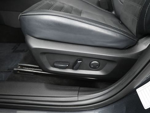 Used 2025 Mitsubishi Outlander SE AWD/4WD image 10
