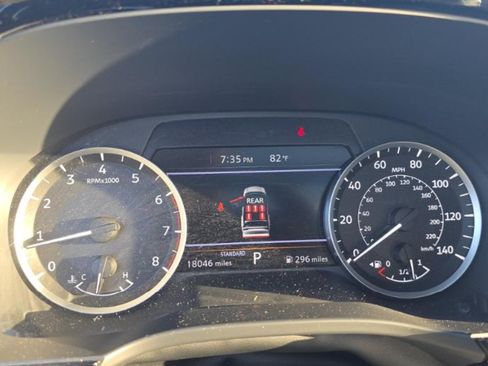 Certified 2025 INFINITI QX60 Pure FWD image 13